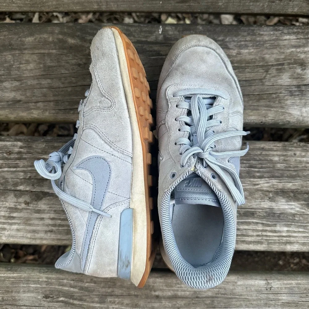 Nike Internationalist Women Glacier Grey Blue Suede Sneakers 872922-003 Size 8.5